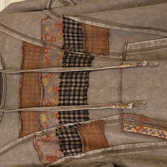 Easel Hooded Sweatshirt - Picture 2 of 3